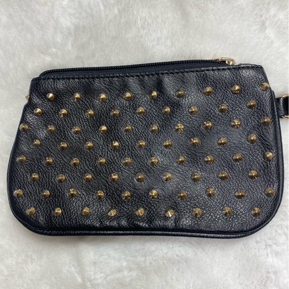 CALL IT SPRING WOMEN’S BLACK STUDDED WRISTLET - Picture 1 of 10